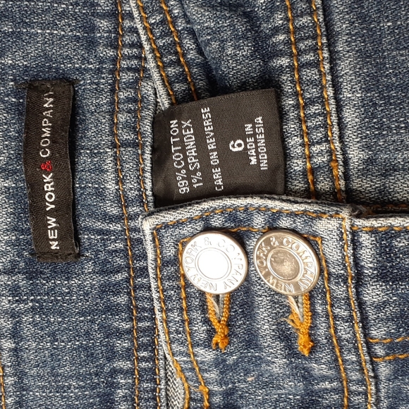 New York Co. Blue Jeans Women's Size 6 Cuffed Jean Capris - Picture 14 of 16